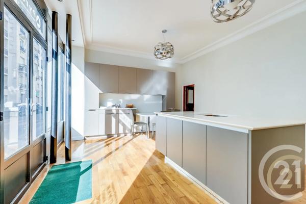 Appartement à vendre  2 pièces - 43,02 m 2   PARIS  - 75015