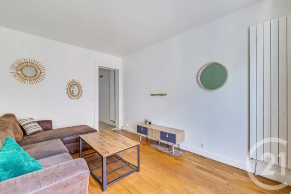 Appartement à vendre  2 pièces - 43,02 m 2   PARIS  - 75015