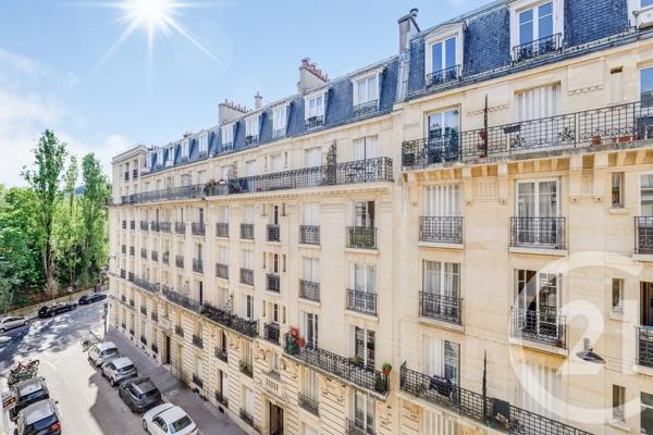 Appartement à vendre  2 pièces - 43,02 m 2   PARIS  - 75015