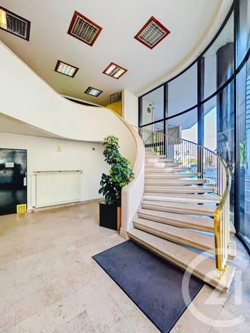 Appartement F4 à vendre  4 pièces - 80 m 2   ORLEANS  - 45