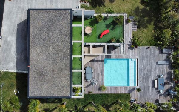 Maison à vendre    5 pièces •  Sanary-sur-Mer