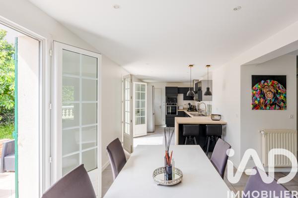 Maison à vendre 6 pièces 138 m² Andrésy