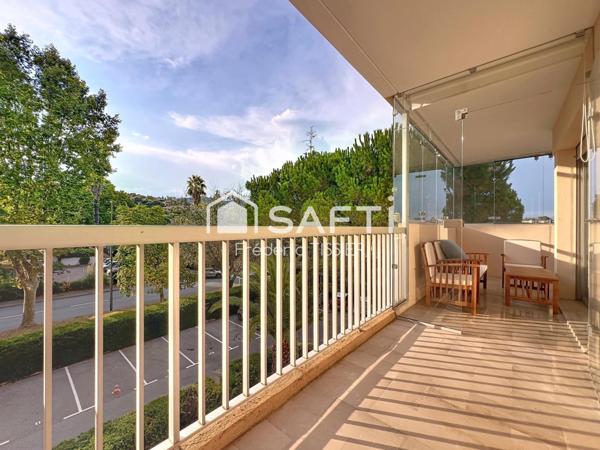 Mandelieu - Studio avec Alcove + Garage et cave.