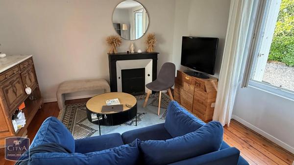 Appartement à louer 2 pièces 47.11m² Blois (41000)