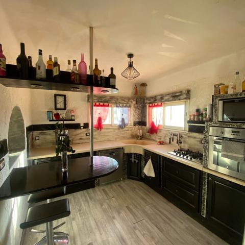 ROQUEMAURE - ORANGE - SAUVETERRE - AVIGNON - MAISON DOUBLE HABITATION 8 PIECES 4 CHAMBRES  SUR UN TERRAIN DE 3600 M²