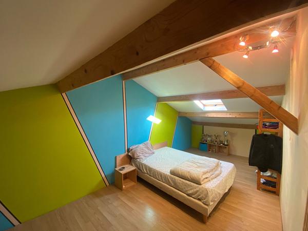 ROQUEMAURE - ORANGE - SAUVETERRE - AVIGNON - MAISON DOUBLE HABITATION 8 PIECES 4 CHAMBRES  SUR UN TERRAIN DE 3600 M²