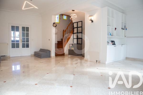 Maison à vendre 7 pièces 164 m² Saint-Maur-des-Fossés