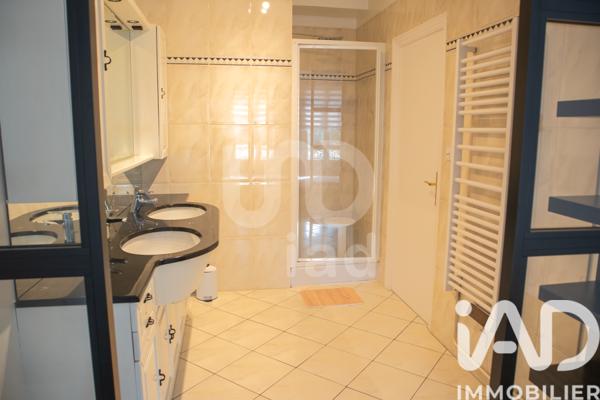Maison à vendre 7 pièces 164 m² Saint-Maur-des-Fossés