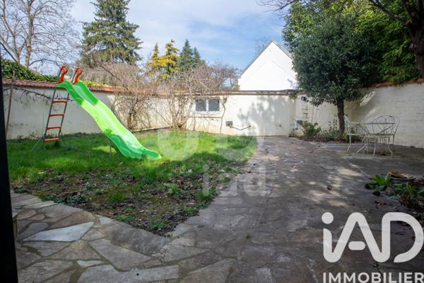 Maison à vendre 7 pièces 164 m² Saint-Maur-des-Fossés