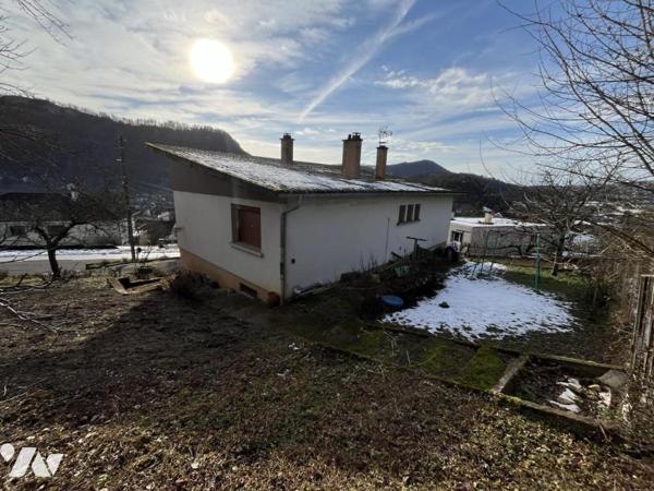 MAISON SUR SOUS-SOL A BAUME LES DAMES