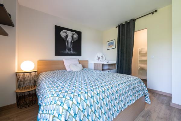 Crécy-la-Chapelle – Élégante contemporaine familiale de 175 m², 5 chambres
