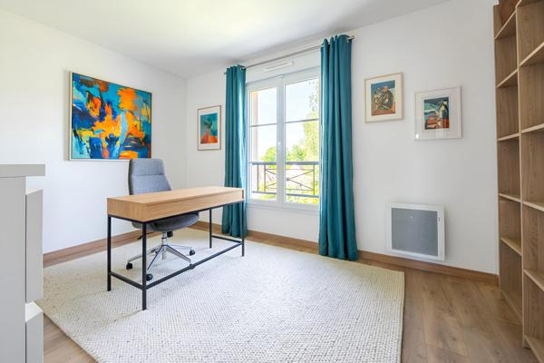 Crécy-la-Chapelle – Élégante contemporaine familiale de 175 m², 5 chambres