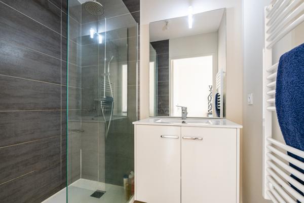 Crécy-la-Chapelle – Élégante contemporaine familiale de 175 m², 5 chambres