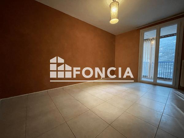 Location Appartement 3 pièces 66.61 m² - ALLEE PIBOULADOU Martigues 13500