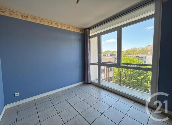 Appartement F4 à vendre  4 pièces - 73,45 m 2   BOUSSY ST ANTOINE  - 91