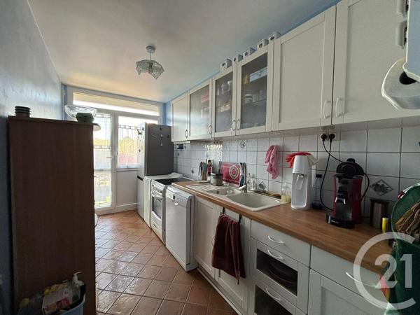 Appartement F4 à vendre  4 pièces - 73,45 m 2   BOUSSY ST ANTOINE  - 91