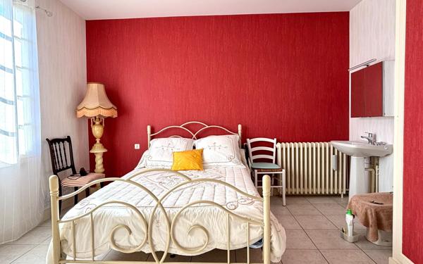 Maison à vendre    9 pièces •  La Brée-les-Bains