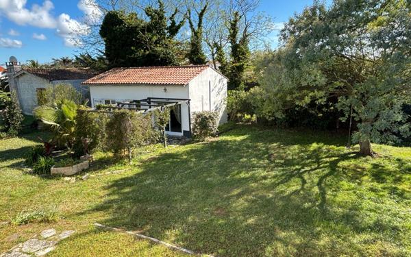 Maison à vendre    9 pièces •  La Brée-les-Bains