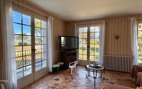 Maison à vendre    9 pièces •  La Brée-les-Bains