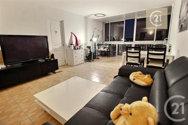 Appartement F4 à vendre  4 pièces - 84,46 m2 LES PAVILLONS SOUS BOIS - 93