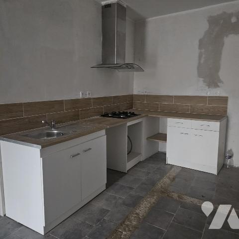 MAISONS DE VILLAGE A RENOVER