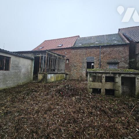 MAISONS DE VILLAGE A RENOVER