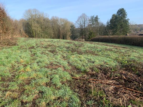 Terrain viabilisé CONSTRUCTIBLE, 4420m², 27370