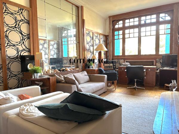 Saint-Palais-sur-Mer (17420) VILLA À DÉCOUVRIR SUR ST PALAIS - proche plages NAUZAN - BUREAU - Au prix de 884.000 € HAI