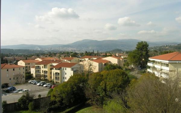 Appartement à vendre    3 pièces • 57,58 m2 Mouans-Sartoux