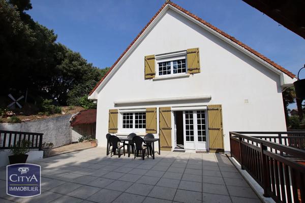 Maison à vendre 13 pièces 281.33m²