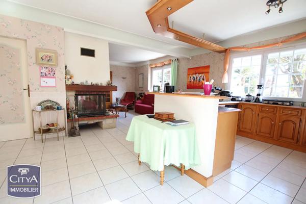 Maison à vendre 13 pièces 281.33m²