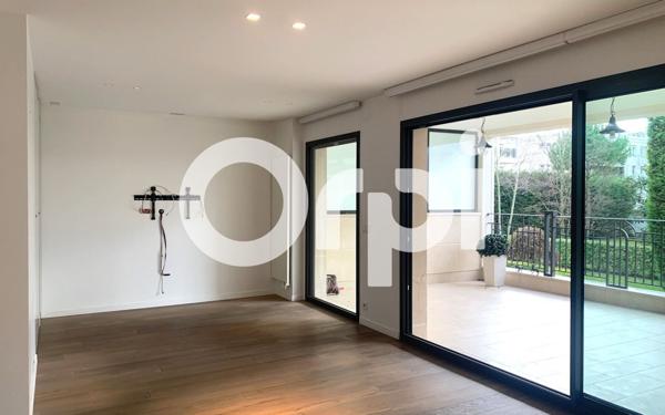 Appartement à louer    2 pièces •  La Varenne - Saint-Maur-des-Fossés