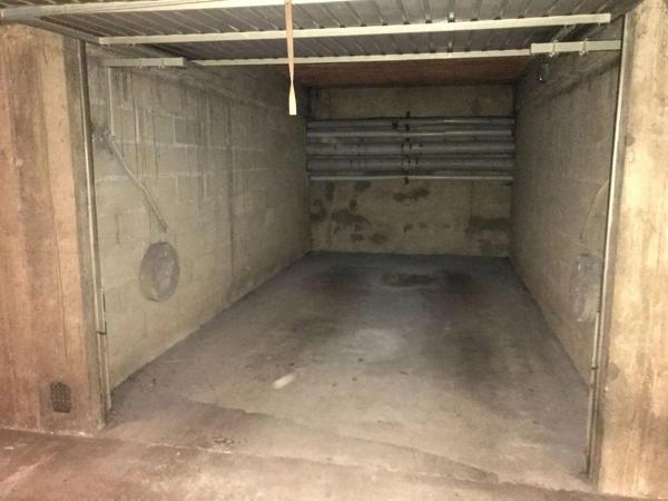 Location - Garage et parking Rennes 35000 1 pièce 15 m 2