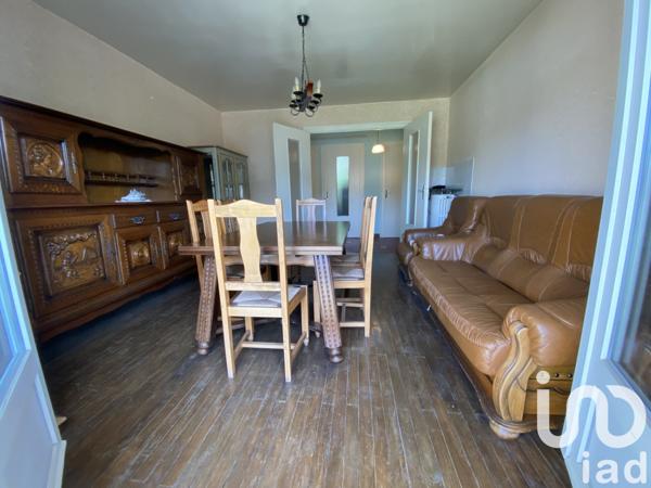 Appartement à vendre 3 pièces 66 m² Le Chambon-Feugerolles