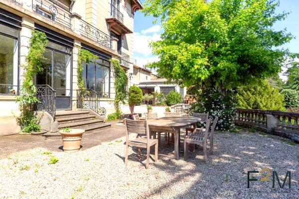 Superbe Manoir à louer meublé à Caluire