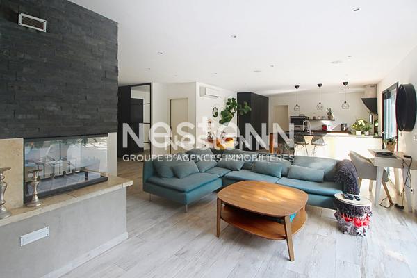 Maison à Lorgues de 130m2 de plain pied , Piscine BALI 8/4, terrain de 2000m2 ,quartier recherché!