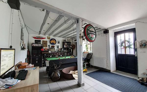 Maison à vendre    5 pièces •  Toury