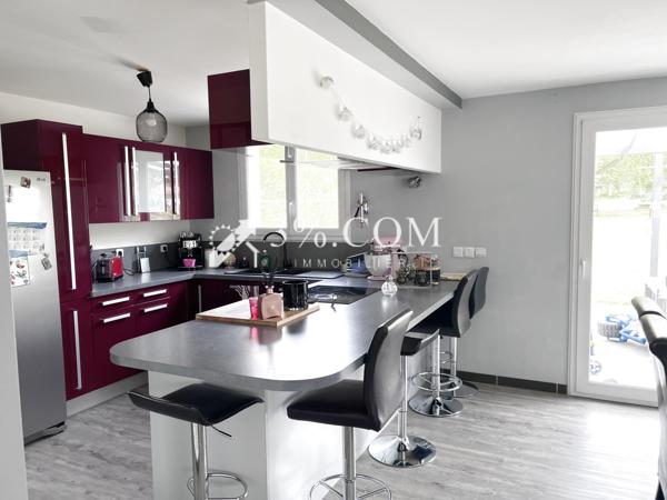 Maison 6 pièce(s) 4 chambre(s) 110 m²