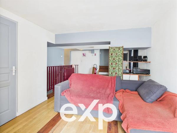 MAISON 10 PIÈCES AVEC TERRASSE GÎTE 6 CHAMBRES