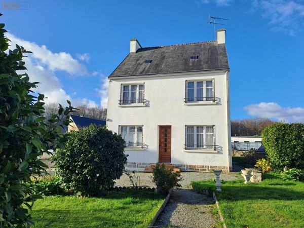 Maison à vendre à Pleuven dans le Finistère (29170), ref : 001/1618   
Le Bourg