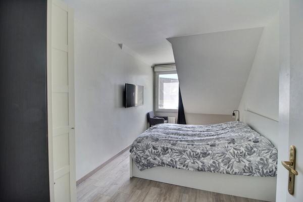 Appartement 4 pièces à Massy Centre Ville - Le calme au 2ème étage avec vue sur jardins