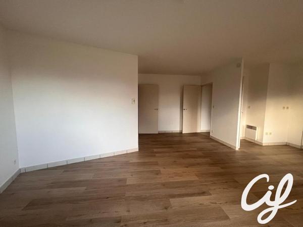 Appartement T3 NANTES Bottière - Chénaie - 61.09 m2  815 Euros