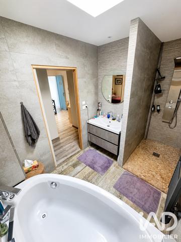 Maison à vendre 6 pièces 134 m² Les Achards