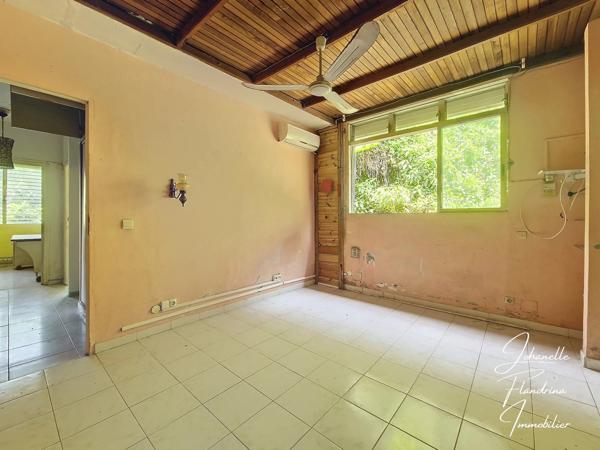 Dpt Guadeloupe (971), à vendre PETIT-BOURG maison 4 chambres + bas de villa aménageable