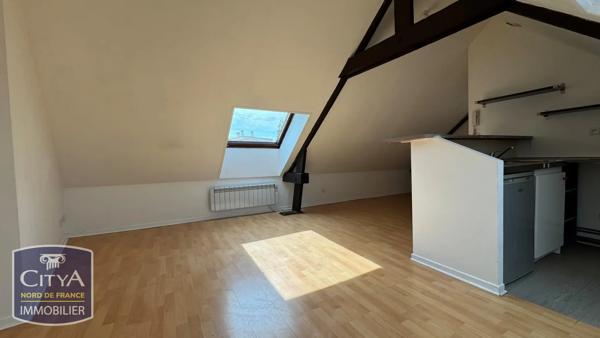 Appartement à louer 2 pièces 21.76m² Douai (59500)