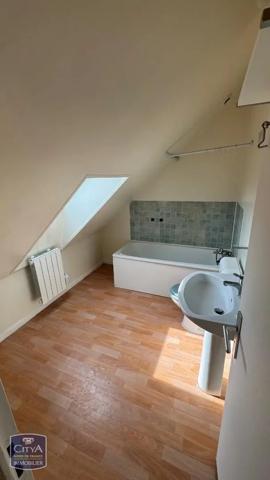 Appartement à louer 2 pièces 21.76m² Douai (59500)