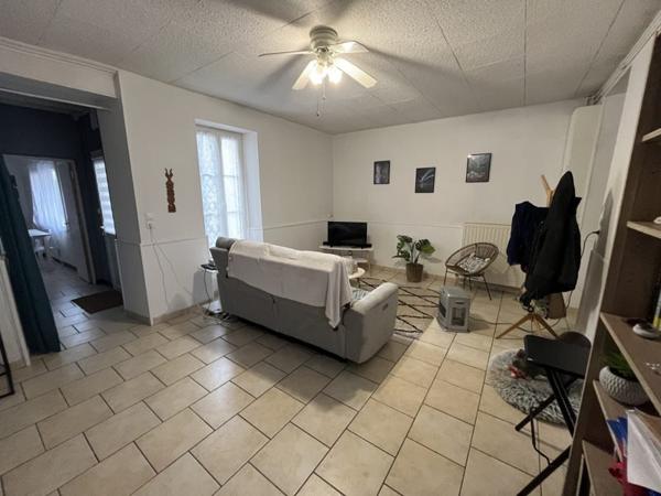 Maison à vendre |  Saint-Yrieix-sur-Charente |  4 pièces | 77 m²