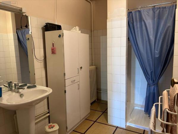 Immeuble à vendre à Aurillac dans le Cantal (15000), ref : 15061-1086500