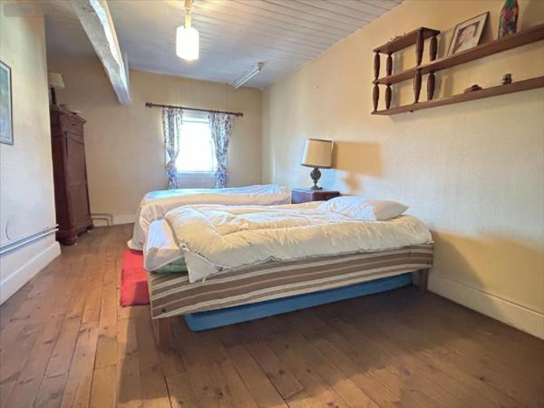 Immeuble à vendre à Aurillac dans le Cantal (15000), ref : 15061-1086500