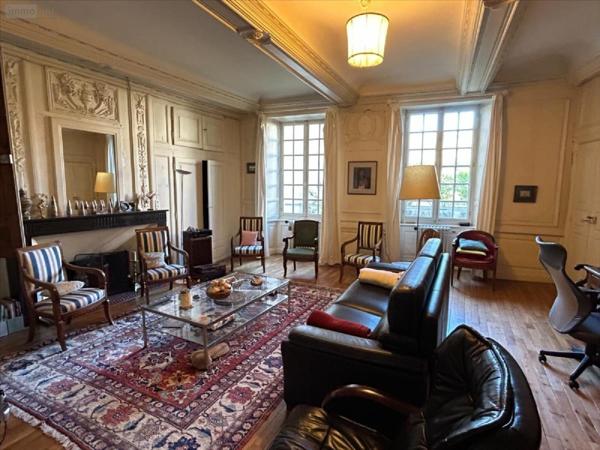 Immeuble à vendre à Aurillac dans le Cantal (15000), ref : 15061-1086500